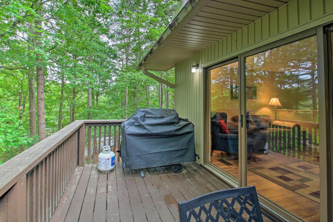 Hot Springs Village Retreat With Deck 3 Mi To Golf! Екстер'єр фото
